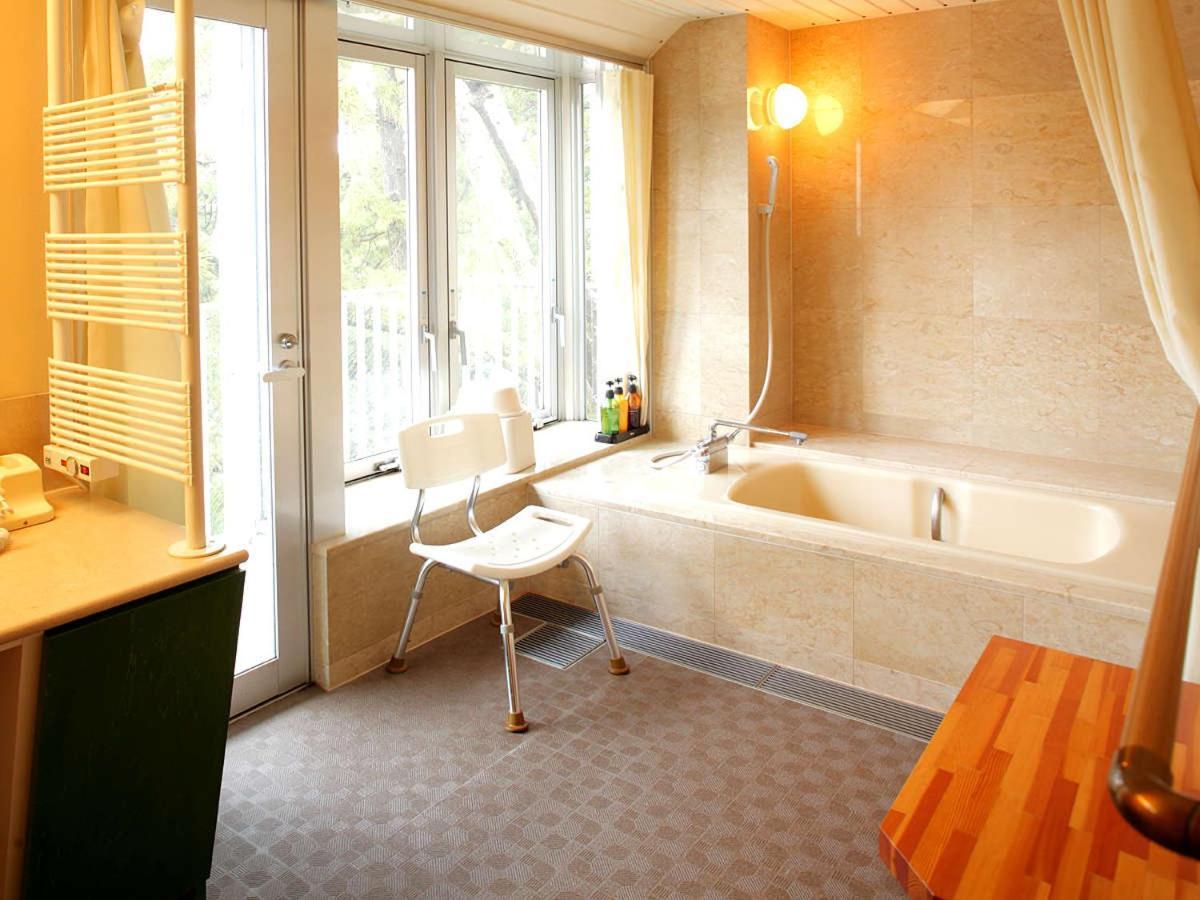Notoya Hotel โคมัตสึ ภายนอก รูปภาพ