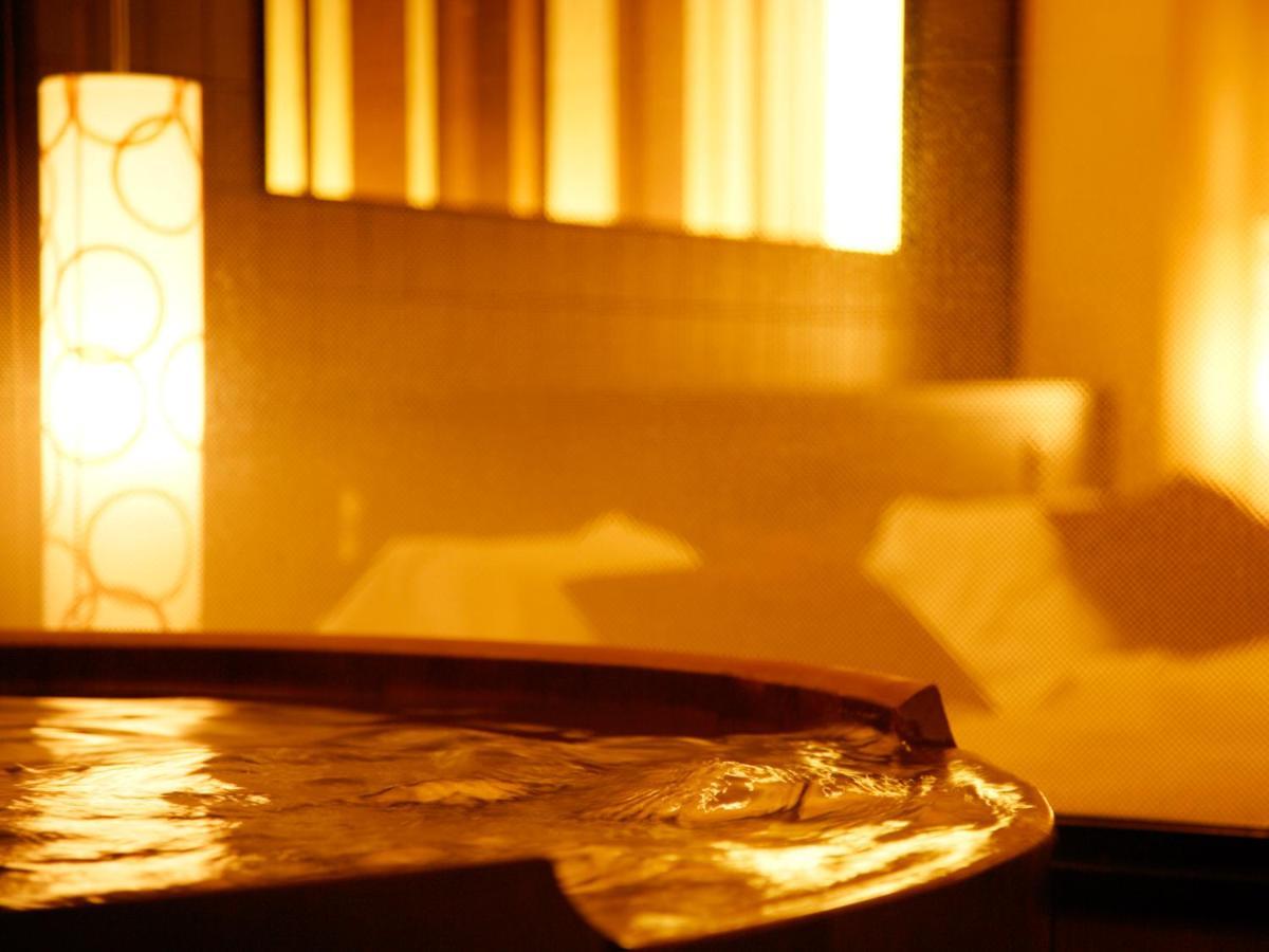 Notoya Hotel โคมัตสึ ภายนอก รูปภาพ